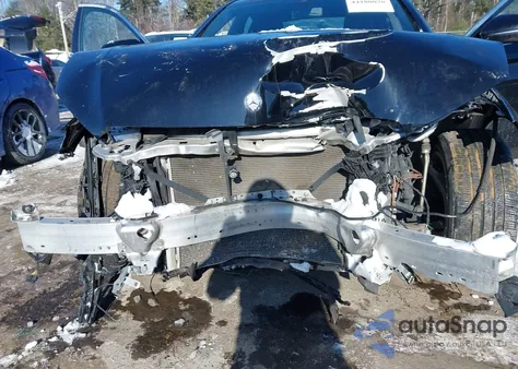 2017 Mercedes-Benz E 300 4Matic z USA, uszkodzony, nr VIN WDDZF4KB5HA047063